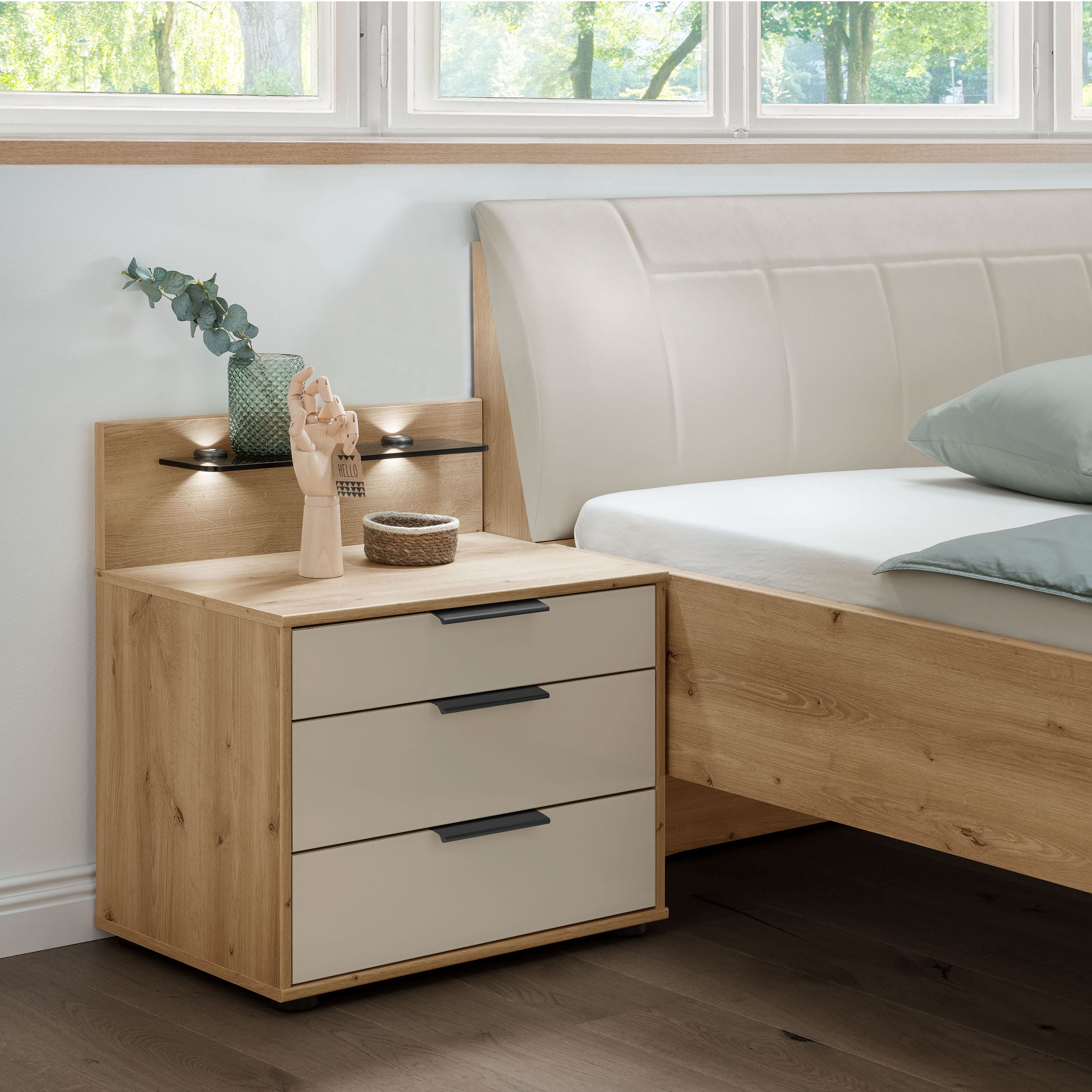 Mesita de noche BREMEN 60cm cristal roble - Mueble alemán Made in Germany TGD Home